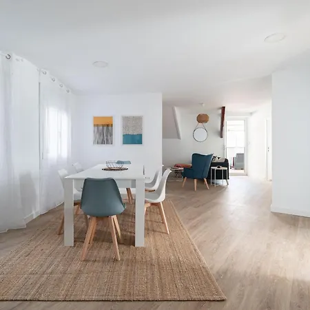 Apartamento Gran Atico Con Terraza Vigo
