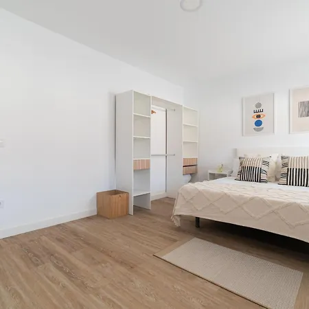 Gran Atico Con Terraza *