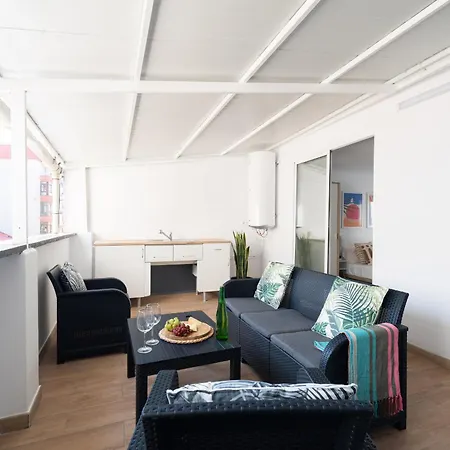 Apartamento Gran Atico Con Terraza *
