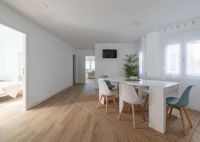 Gran Atico Con Terraza